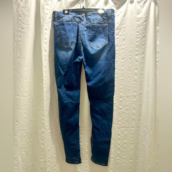 Distressed Blue Jeans - Picture 3 of 3